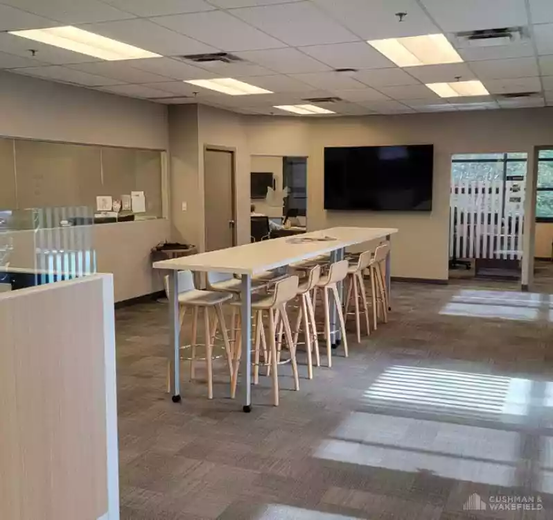 Burnaby - Warehouse/Distribution