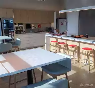 Burnaby - Warehouse/Distribution