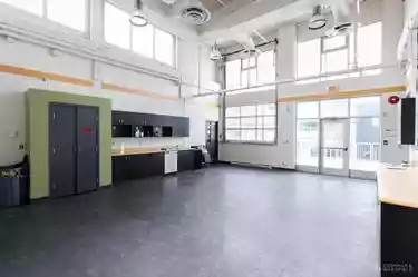 Vancouver - Warehouse/Distribution