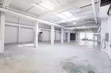 Vancouver - Warehouse/Distribution