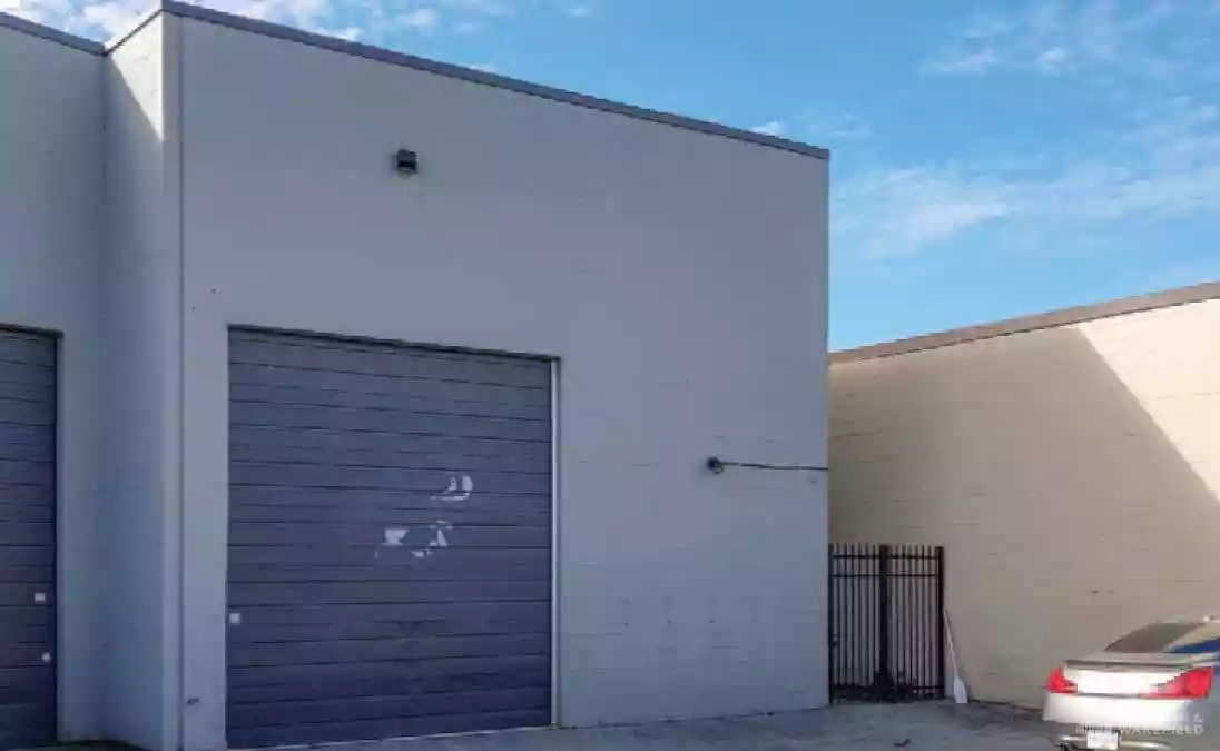 Burnaby - Warehouse/Distribution