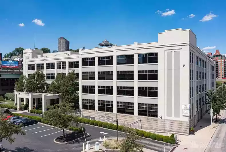 Cincinnati - Office