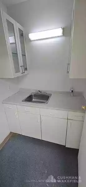 North York - Warehouse/Distribution