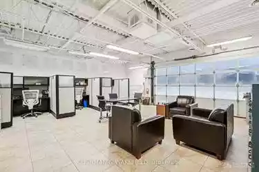 North York - Warehouse/Distribution