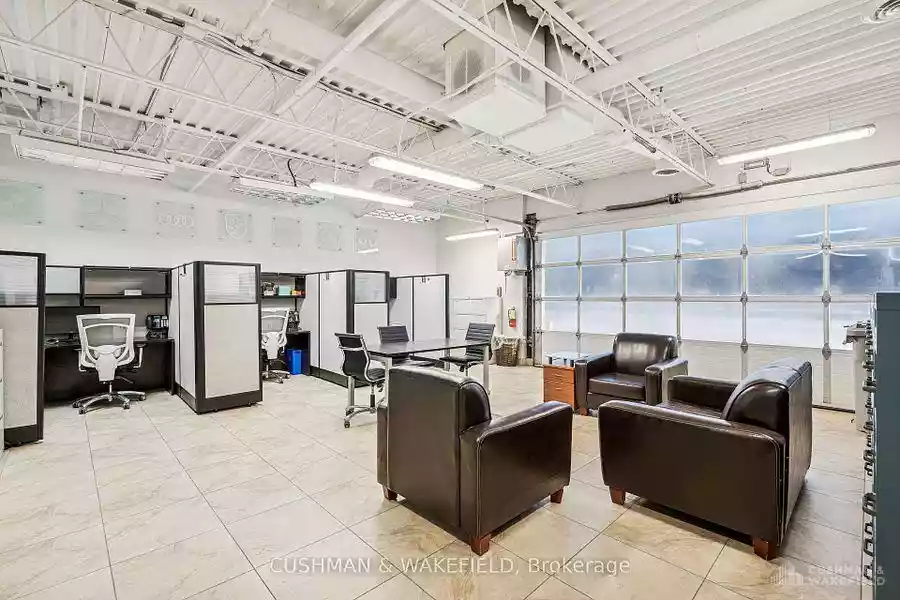 North York - Warehouse/Distribution