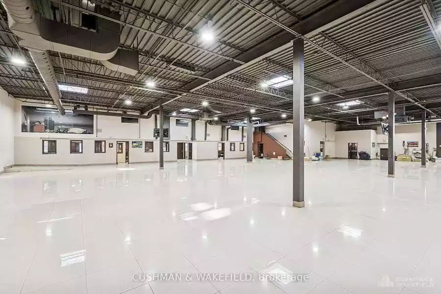 North York - Warehouse/Distribution