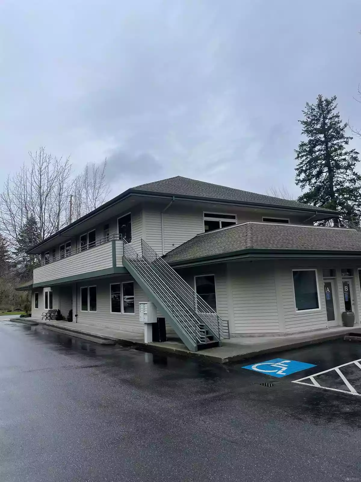 Issaquah - Office