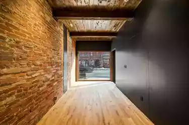 Toronto - Street Retail