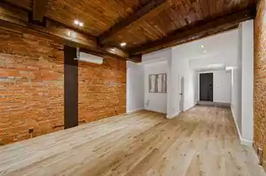 Toronto - Street Retail