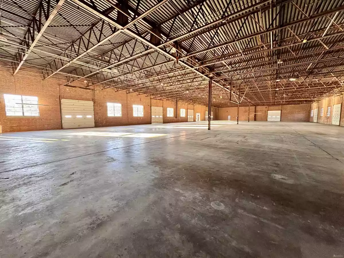 High Point - Warehouse/Distribution