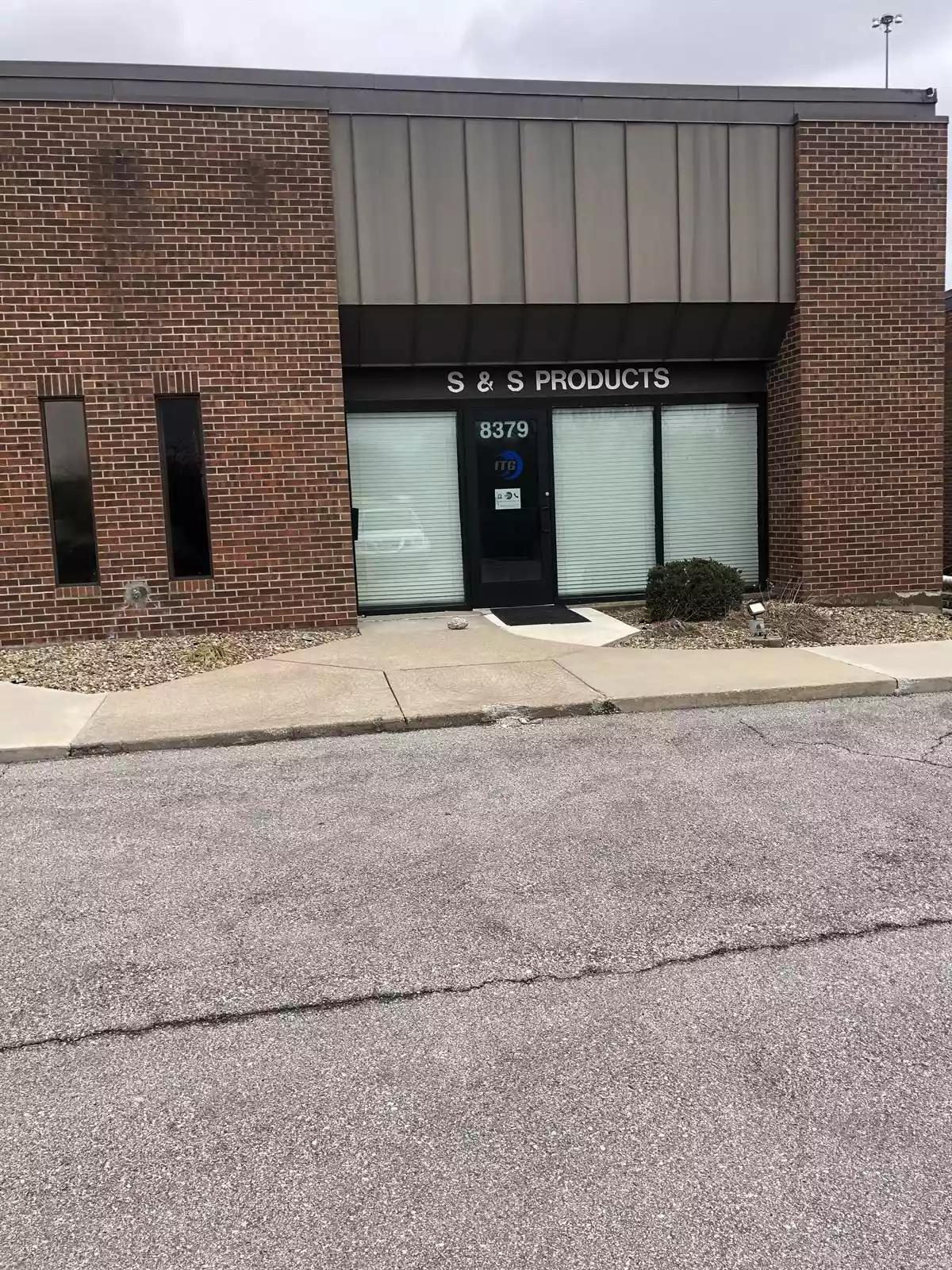 Lenexa - Office Service