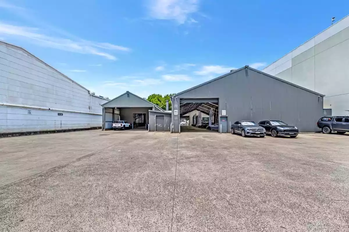 25-29 Ricketty Street