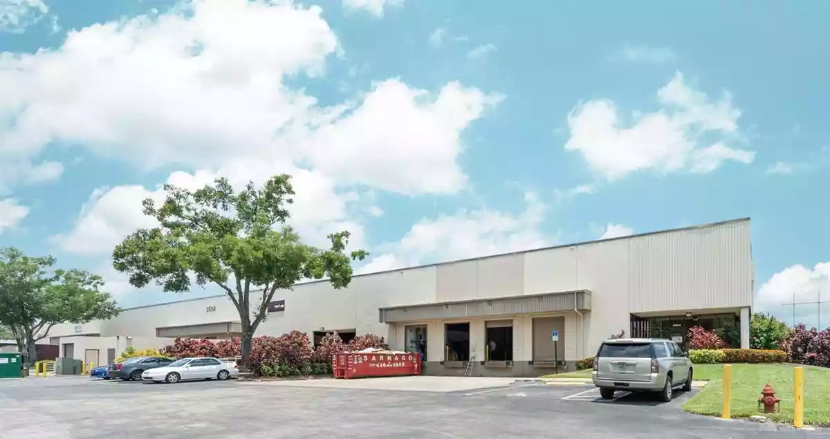 Tampa - Warehouse/Distribution