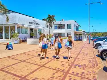 1-21 & 211 Ocean Beach Road