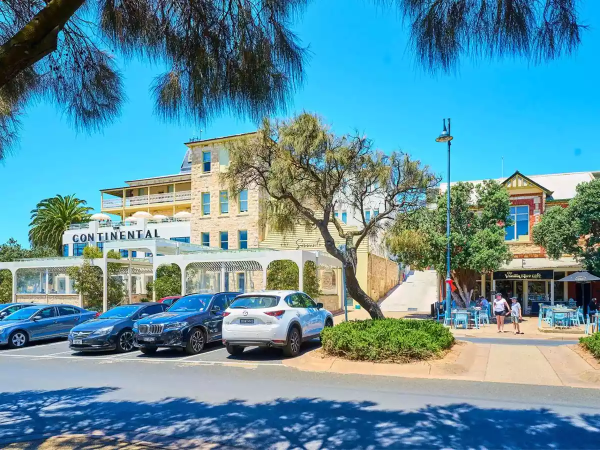 1-21 & 211 Ocean Beach Road