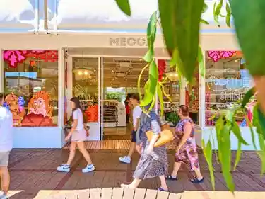 1-21 & 211 Ocean Beach Road