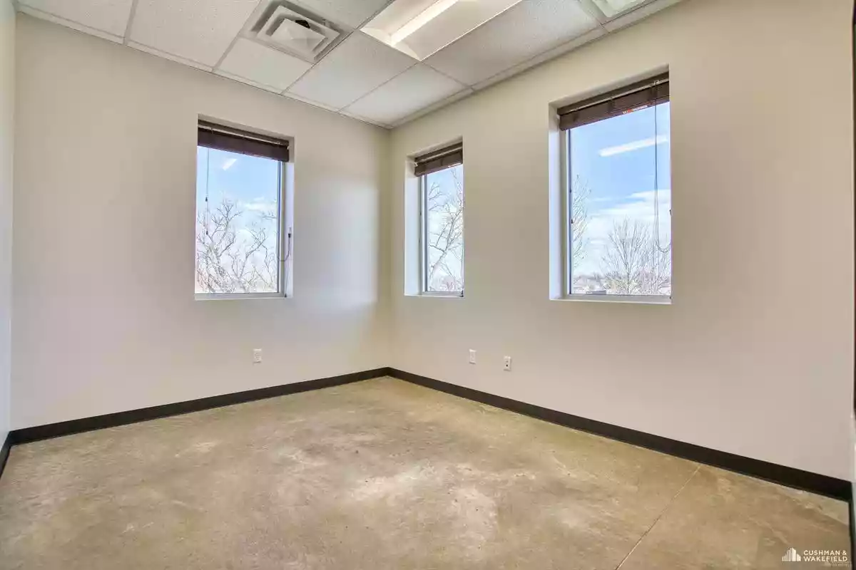 Longmont - Warehouse/Distribution