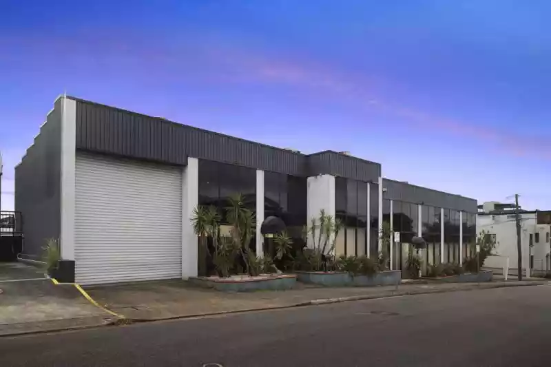 4 Cartwright Street