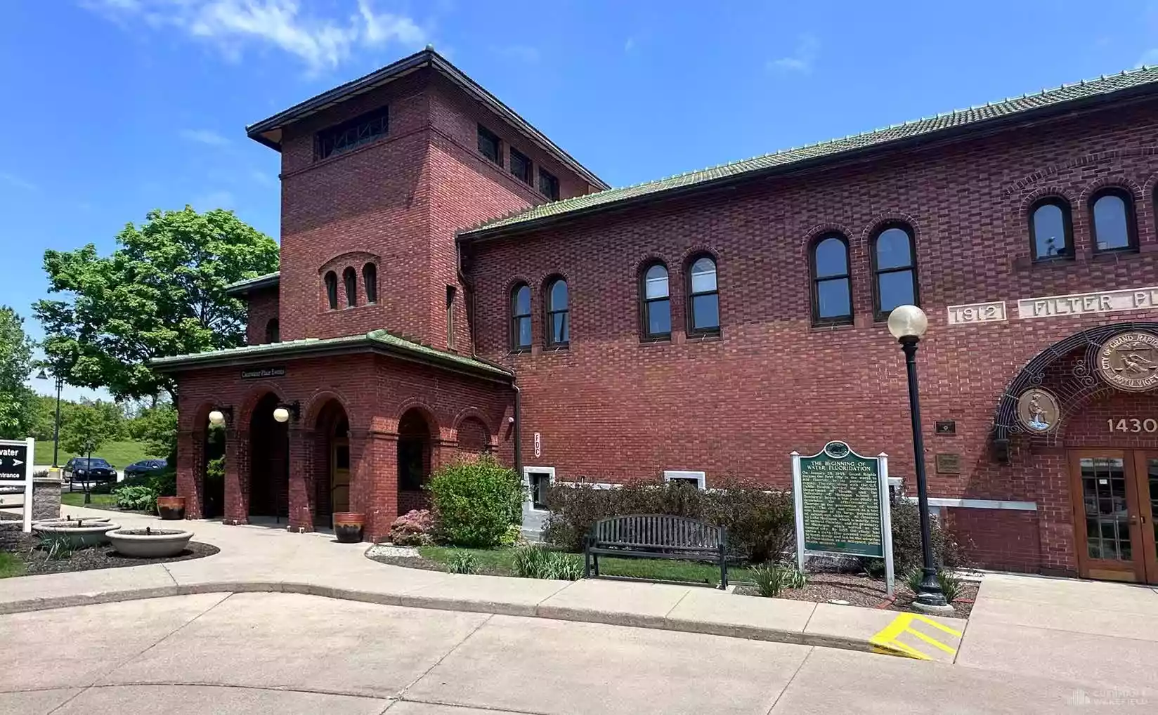 Grand Rapids - Office