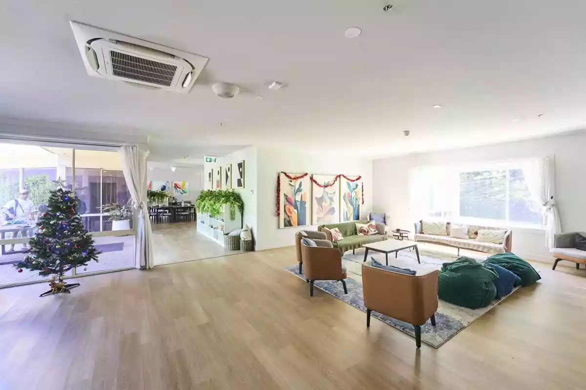 211 Ocean Beach Road