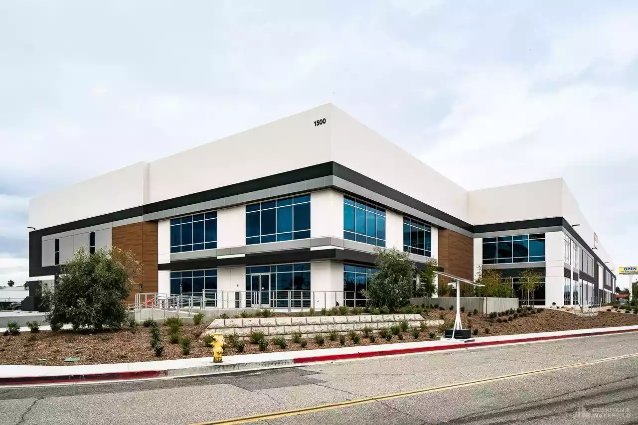 Fullerton - Warehouse/Distribution