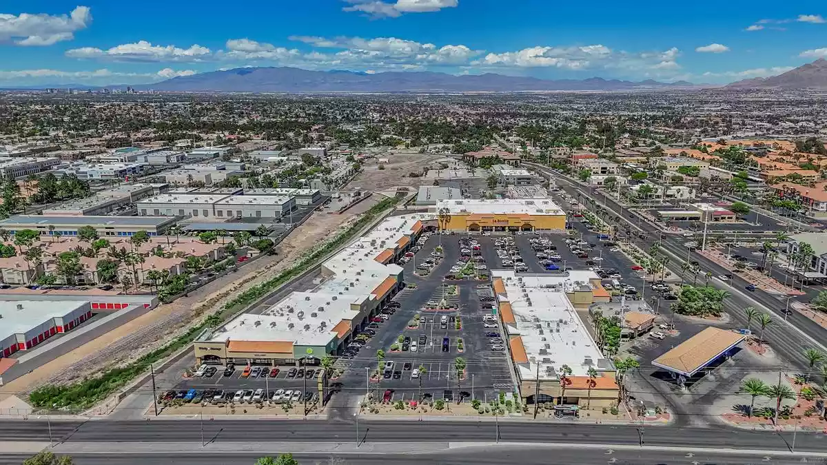 Henderson - Retail