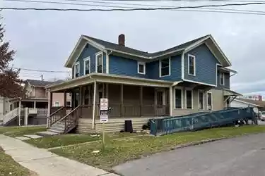 A2-209 Meadow Street North