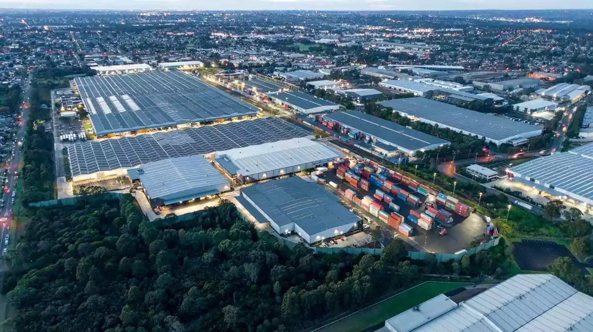 W2/2-30 Dursley Road