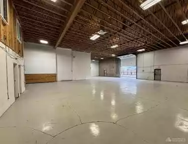 Kamloops - Warehouse/Distribution