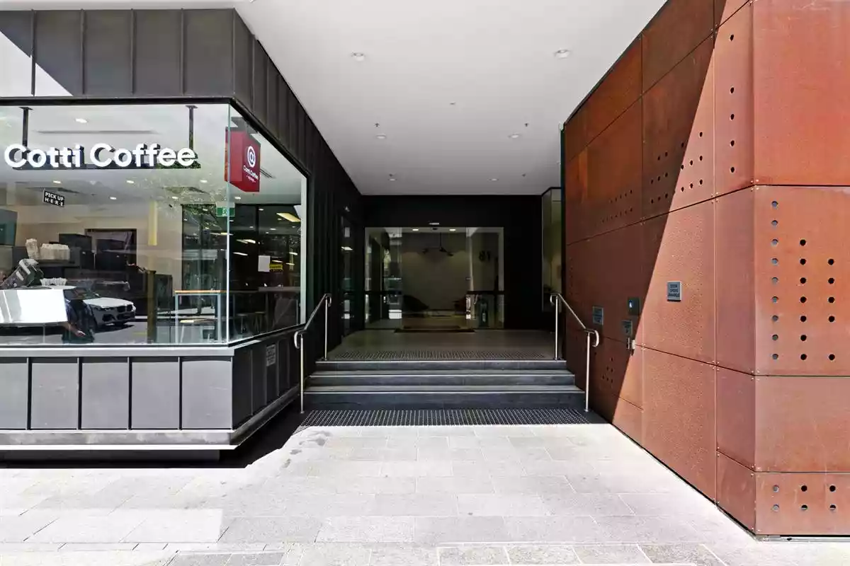 81 St Georges Terrace