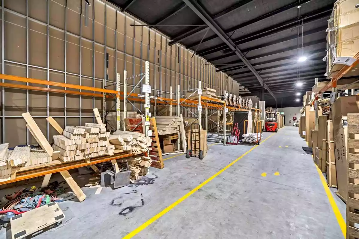 239 Hume Highway