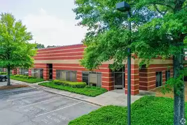 Charlotte - Office Service