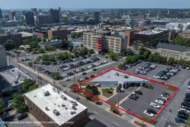 A1-649 Crouse Avenue South