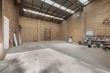 3 Sir Joseph Banks Street