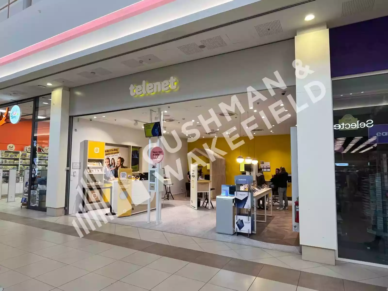 WAASLAND SHOPPING CENTER - UNIT 85