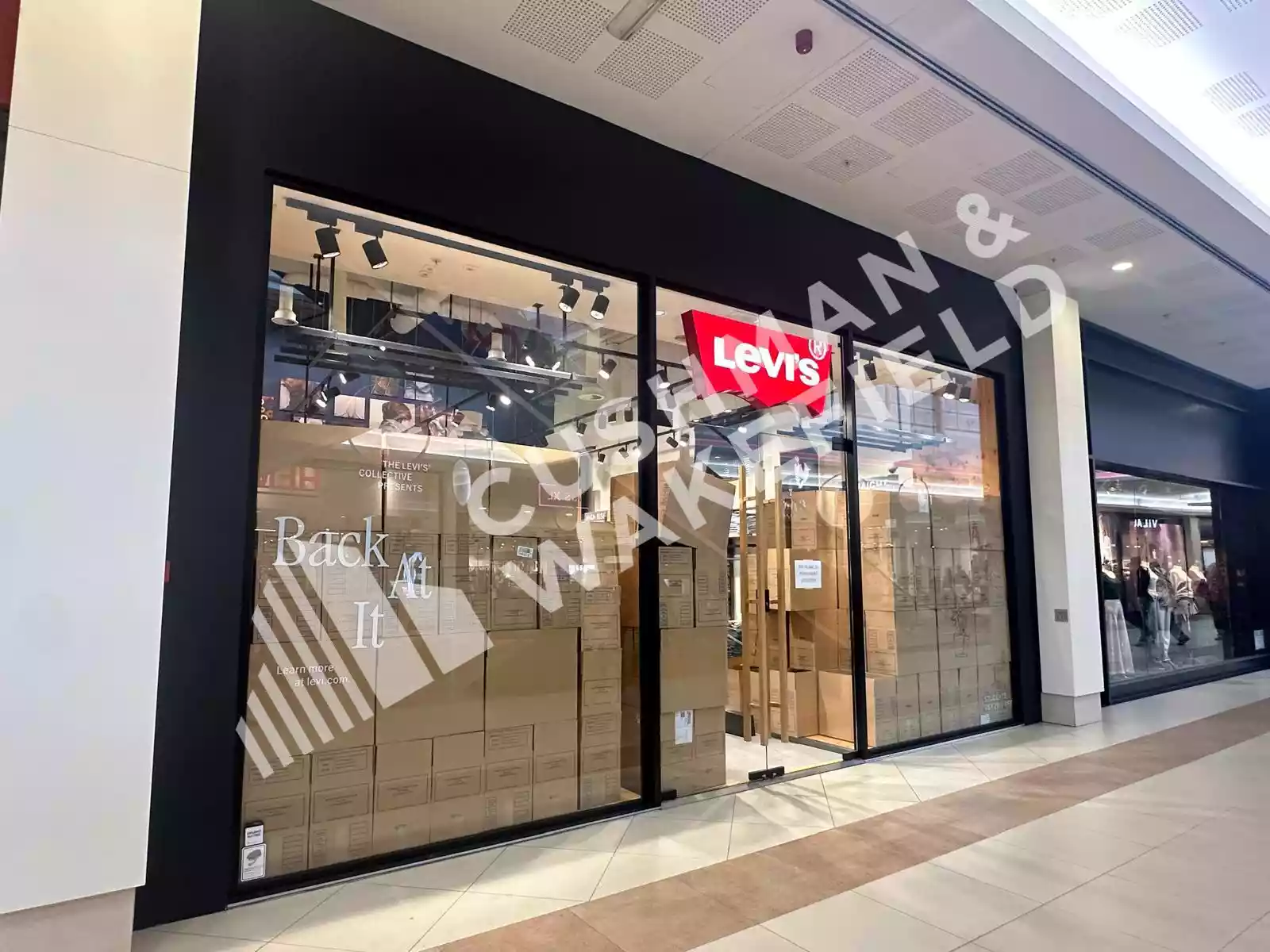 WAASLAND SHOPPING CENTER - UNIT 78