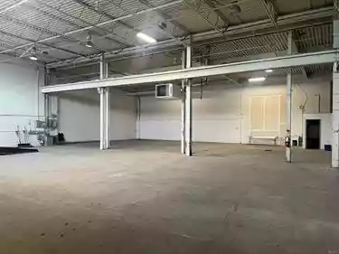 North York - Warehouse/Distribution