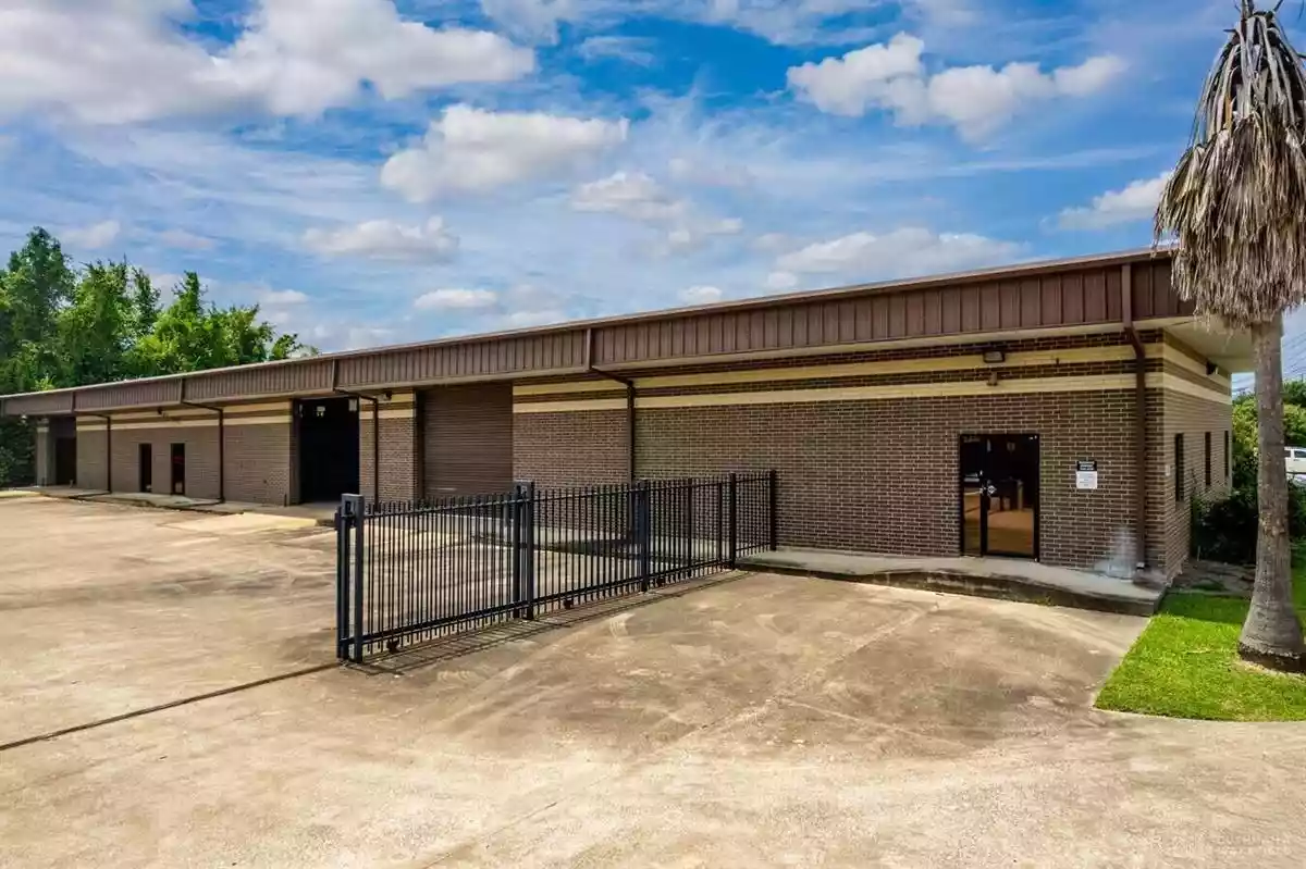 Houston - Warehouse/Distribution