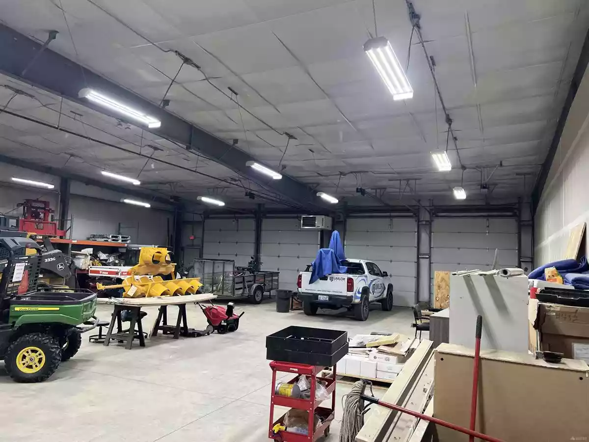 Wixom - Office Service