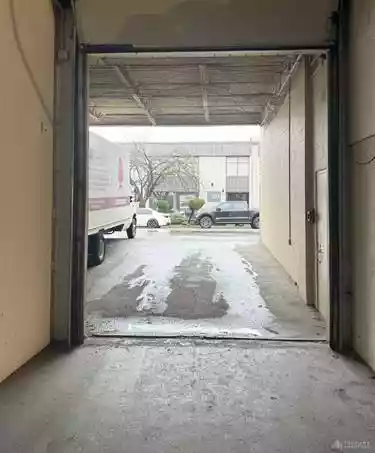 Vancouver - Warehouse/Distribution