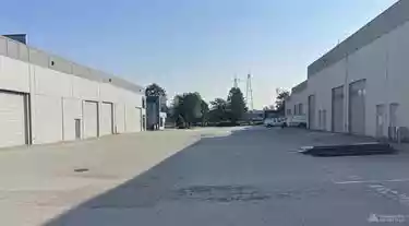 Coquitlam - Warehouse/Distribution