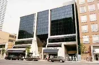 40 Eglinton Avenue East