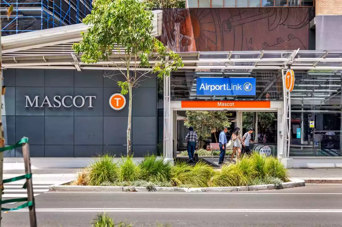 210 O'Riordan Street