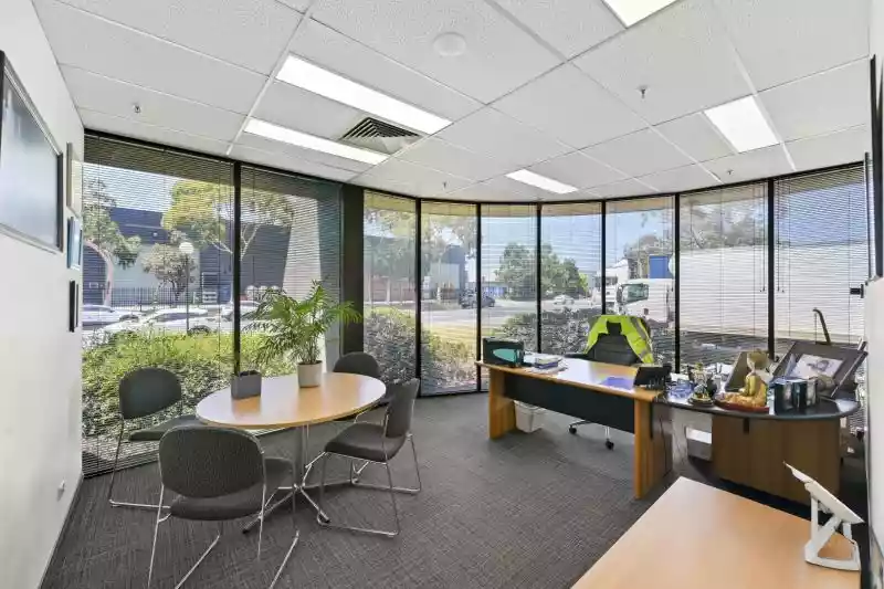 1-5 Siddons Way