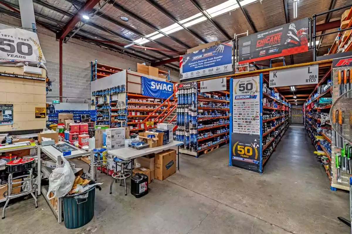 36-38 Sir Joseph Banks Street