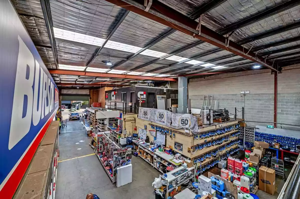 36-38 Sir Joseph Banks Street