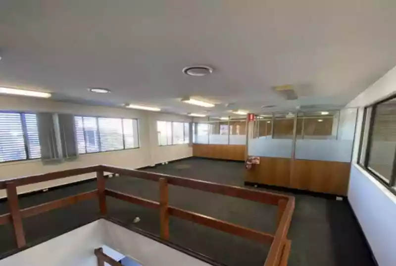 4/12 Archimedes Street