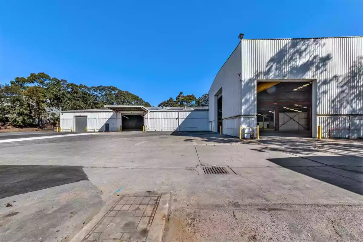 1 Bullecourt Avenue