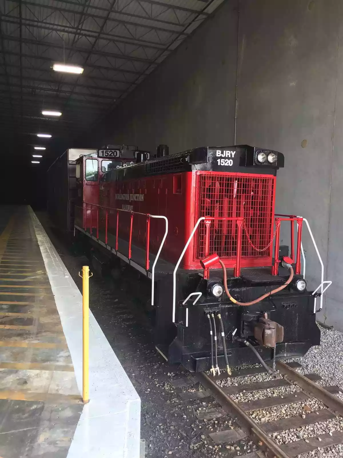 Fenton - Warehouse/Distribution