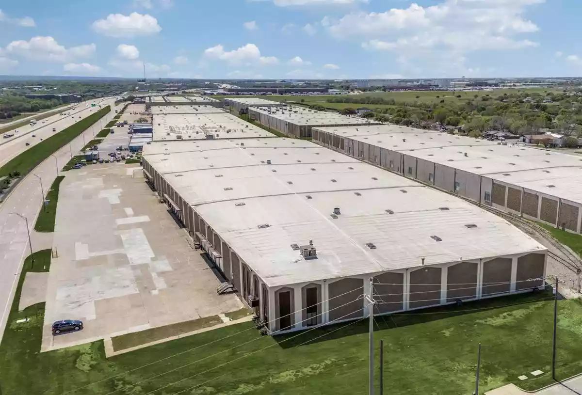 Grand Prairie - Warehouse/Distribution
